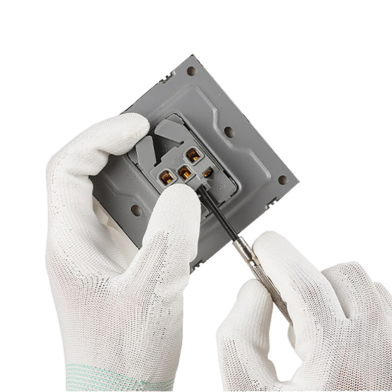 Guanto rivestito di nylon palm pu.