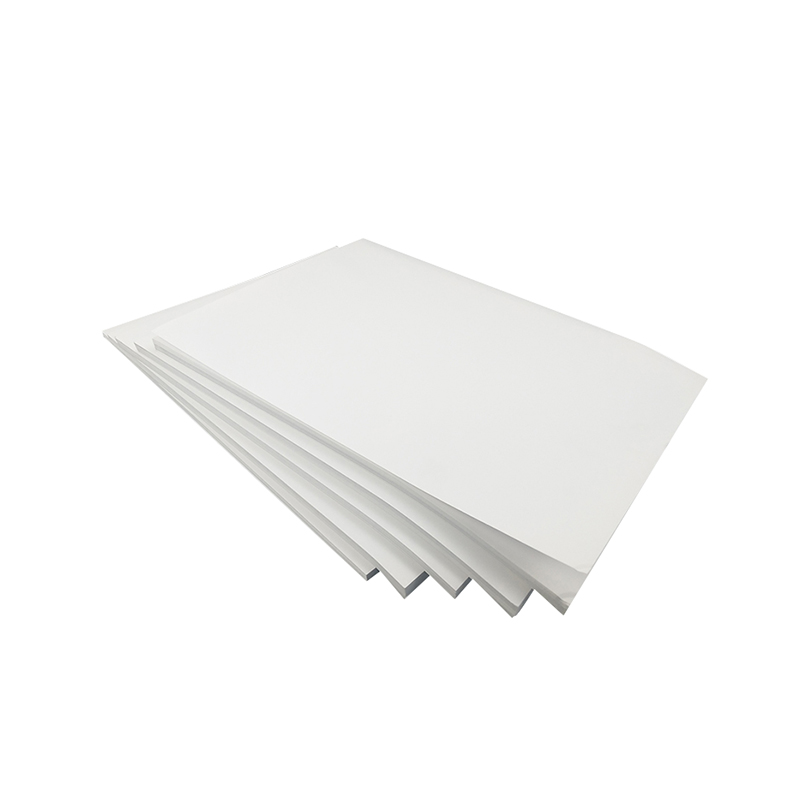 Sfondo bianco del pad DCR